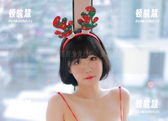 Addielyn(에디린)黑衣少女作品：那种悄悄散发出的‘你看见我了吗’