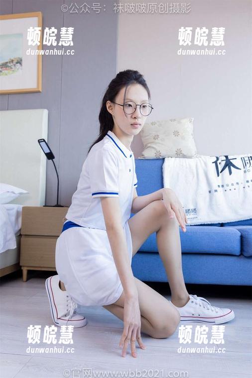 BoBoSocks袜啵啵-小甜豆 BoBoSocks袜啵啵 - 小甜豆的肉丝分享,专治你们的不安!