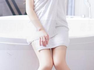 GIRLT果团网 – 凤求凰？不，是王语纯的豹纹套图更新来抢眼！
