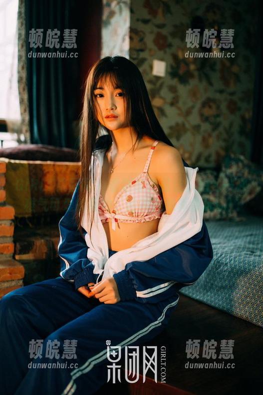GIRLT果团网-萌神妹妹 GIRLT果团网 - 看这套作品让人想到一种稚气可爱的魔力,萌神妹妹真会玩的!