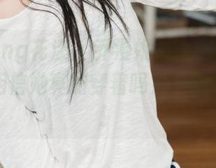 HuaYang花漾 – 乔漫妮mina的体操服：你敢相信她真的穿着吗？—图册大公开！