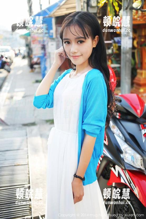MyGirl美媛馆-小夕juju MyGirl美媛馆 - 小夕juju的图集,棉袜穿搭虽无圣光,但气场真的不输明星。