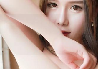 TGOD推女神 – 原图私拍，温心怡的女王气场太强了，居然让我思绪万千…是要下单吗？
