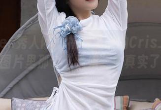 Xiuren秀人网 – 福利满满的Cris_卓娅祺，图片里那个“学姐”太真实了吧！