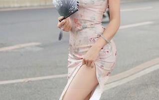 Xiuren秀人网 – 看完Egg_尤妮丝的写真集，我才发现，秘密其实挺好玩的，特别是在这一刻。