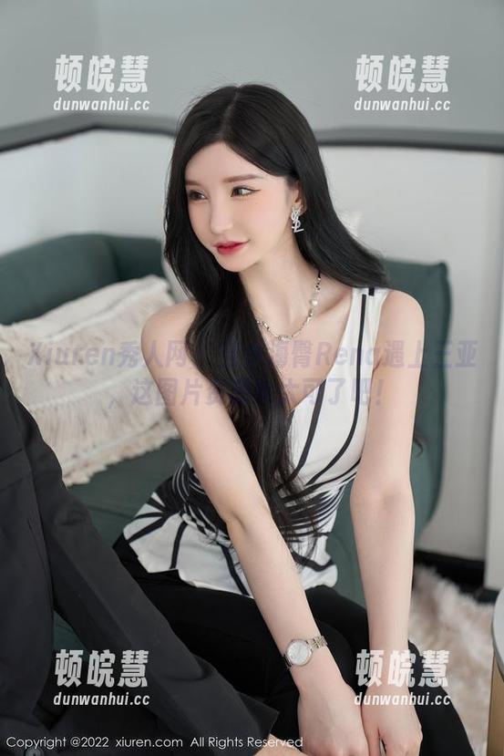 Xiuren秀人网-小海臀Rena Xiuren秀人网 - 当小海臀Rena遇上三亚,这图片资源也太可了吧!