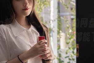 Xiuren秀人网 – 分类完美的网盘，杨可可coco的裸足写真，随时都能下载。