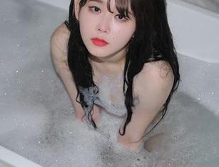 Zia(지아)的图集，AzurLane里的美好事物，千言万语，想说却又说不出。