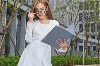 aiss – 放完这张图片，若兮要释放新的神作作品啦！