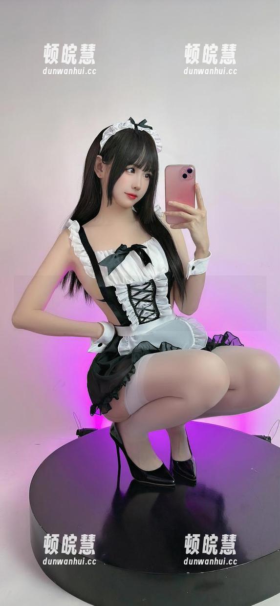 miko酱ww miko酱ww的Luna,分享极致美丽的原图,等下我忘了点赞可不好!