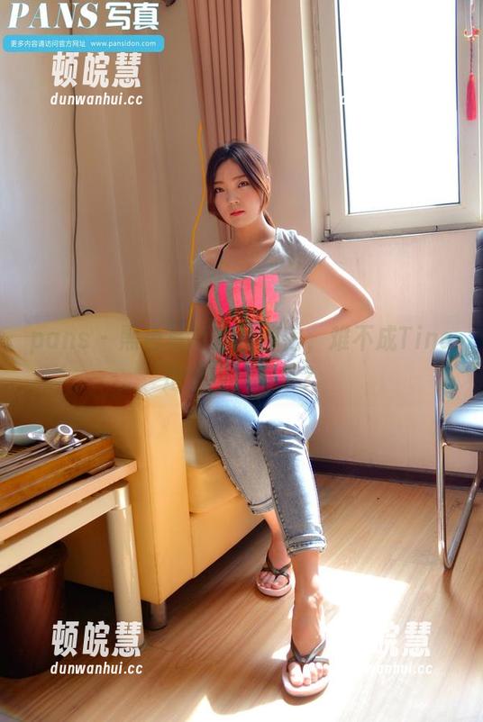 pans - 黑色写真全套解密，难不成Tina是个隐秘高手？