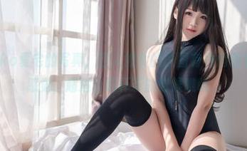 正在翻yoko夏宅的写真，四人彼女的原图有种悄悄看向窗外的感觉，超适合喝杯茶的时候瞧瞧。