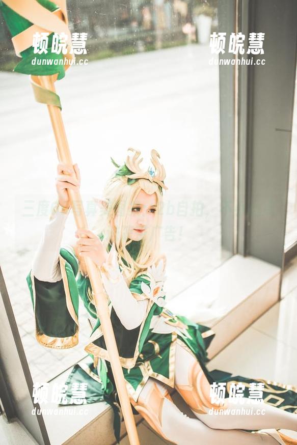 三度69写真美图集：2b自拍，不小心点进凉茶广告！