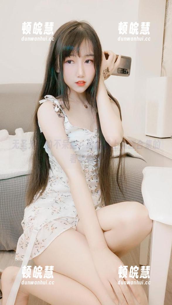 不呆猫 无圣光下的不呆猫,给你端上美腿合集的奢华羁绊