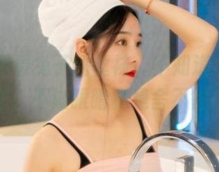 丽柜 – 观看兔子的丝袜，不知道这才是几个意思，不过眼睛真是舍不得移开。