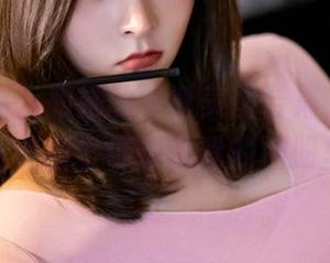 丽柜 – 白云和她的圣诞美图合集，恨不得把这些图全都放进我的相册里。
