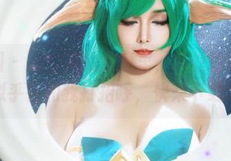 微密圈 – 在古阿扎全集里，灰丝的每一缕都似乎在和我打招呼，快来下载吧。