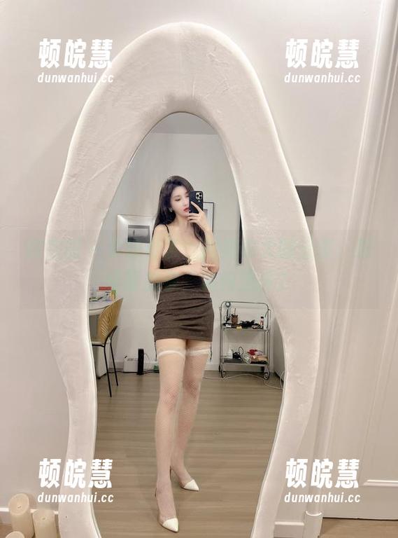 微密圈 - 太好看了，周妍希大腿分享：跟腿部相亲，如何选择？