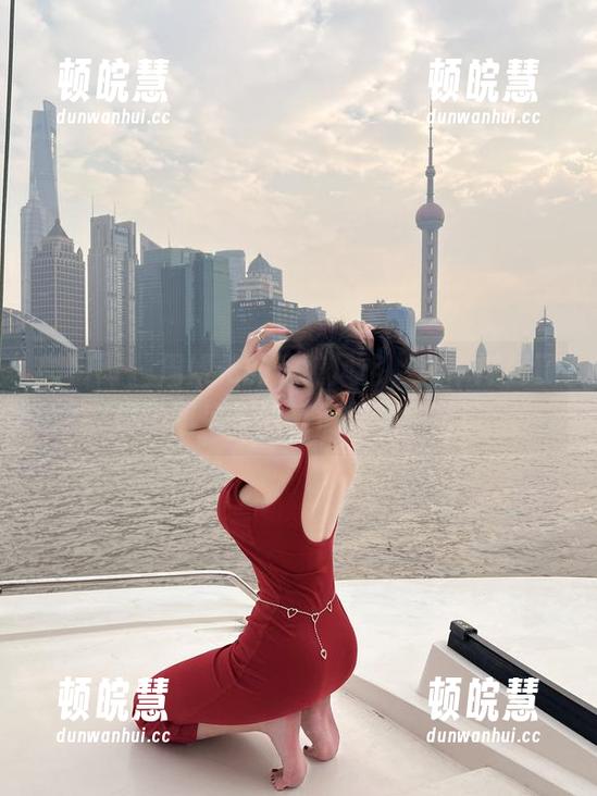 周妍希 微密圈 - 周妍希的清纯风格,根本撑起了整个图库里的高清层次感啊!