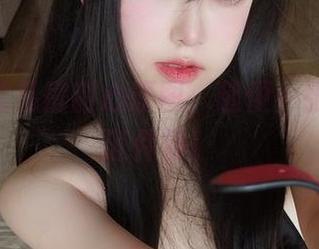 女主K的私房甜心原图，随便一张都能当证件照！