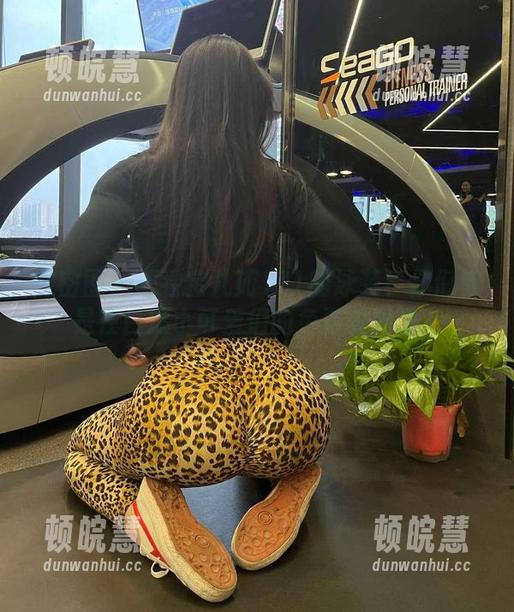宝儿茹171 微密圈 - 想看宝儿茹171的泳装?你们都是在白嫖小可爱们的免费美图吧?