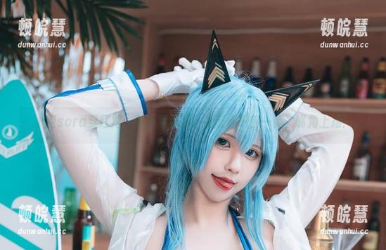 小空sora 小空sora穿红裙:高清写真集,保证你眼前一亮、嘴角上扬!