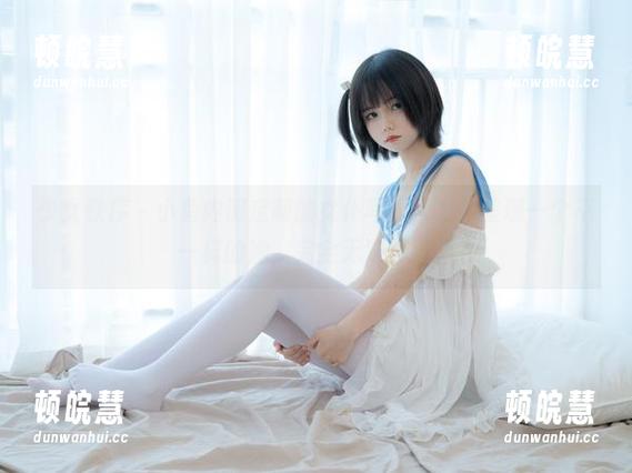 少女秩序-小鱼 少女秩序 - 小鱼内部定制的女仆写真,为你呈现一个不一样的她,完全无法抵挡。