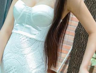尤果网 – 每一张林妃媛的制服写真，都是在和我的青涩岁月周旋