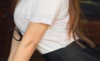 尤果网 – 美图中的王瑞儿女友，心脏被撞击的感觉怎样？