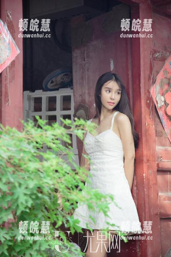 尤果网-王莹 尤果网 - 最新清纯资源——有没有人能抵挡王莹的干净气质?心中的小鹿开始乱撞了。