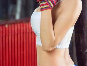 尤果网 – 捕捉米妮的少女灵魂：图片合集，值得反复揣摩的小细节。