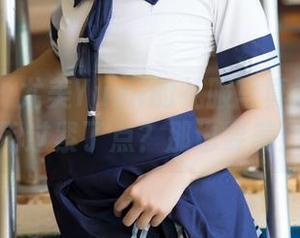 推女神 – 尤美Yumi的礼服写真集：资源用过紧了点？那也要美！