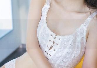 推女神 – 琪琪qlql的美足，每一双都是小情书，你想不想读一读？