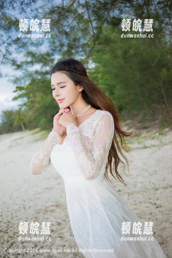 推女神-黄可christine 推女神 - 看!黄可christine和海浪的游戏,高清图集中竟让我有种想冲去换个装备的冲动?