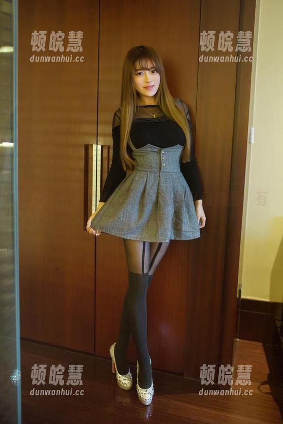 推女郎-Yu佳妮 推女郎 - 看了Yu佳妮的校服私房美图,有点想重温青春。