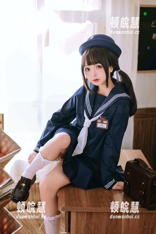 日奈娇 一览日奈娇的美图,丝袜秒杀所有小心脏,哈哈!
