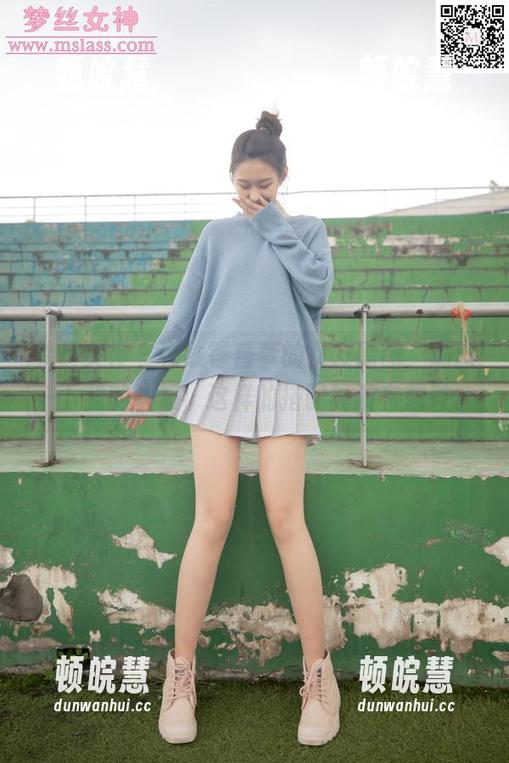 梦丝女神-香萱 梦丝女神 - 在线等香萱的女友原图,刷新一下我的认知,这样的搭配真没有想过。
