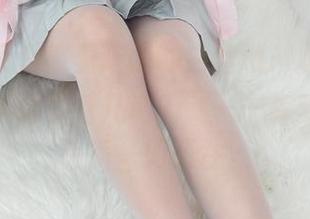 “今天又是被羞嗒嗒的白丝MM吸引，图包我能不能多看几遍？”——森萝财团的品质一如既往。