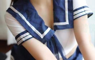 模范学院 – 这些高清照片太有圣诞气氛了，徐媛媛又让人想到发现新奇的快乐，就服她的创意。