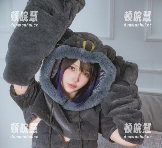狐洛洛子 万圣节套图:狐洛洛子邀你一起打卡最‘妖’艳的时刻!