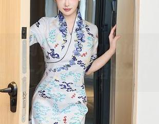 秀人网 – 找到了一组Barbie可儿的美腿福利图集，一不小心就陷进去了，嘿嘿。