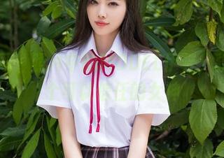 秀人网 – 照片中的MODEL伊若，貌似是个可以信任的女神