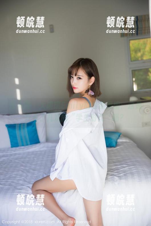 秀人网-大琪琪Emily 秀人网 - 大琪琪Emily的校服原图:这是我看了几次的“学生时代”吗?