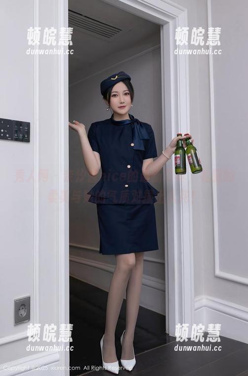 秀人网-奈汐酱nice 秀人网 - 奈汐酱nice的最新写真,礼服的柔美与她的气质对撞出火花!