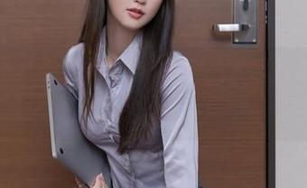 秀人网 – 看温妮的黑白作品，想起了卡通里的小角色