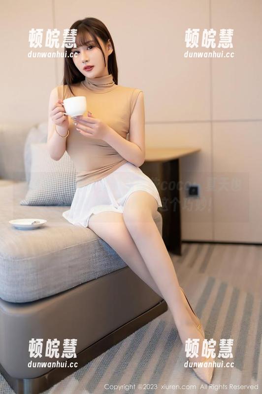 秀人网-赵惟依coco 秀人网 - 图库里的赵惟依coco:夏天也从不乏阴影,呵呵,这个巧妙!