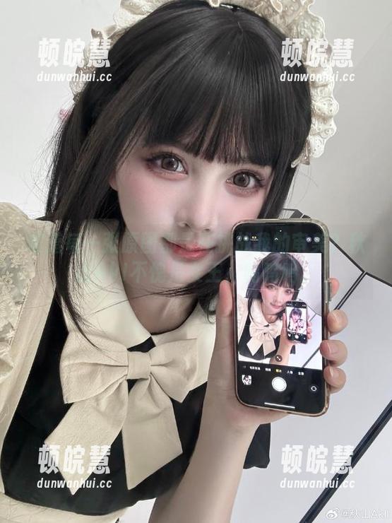 秋山AkI 难道每一张原图都是在挑战我的审美?秋山AkI不愧是女王,呜呜呜。