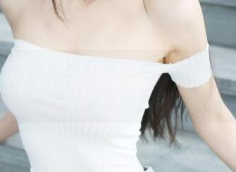 美媛馆 – 小尤奈在线出动，各种姿势皮衣都有哦！