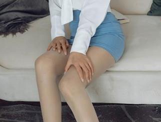 花漾show – 在绮里嘉ula的秘密套图中，我找到了我的人生目标——模仿她的发型！
