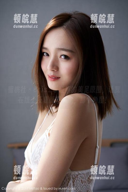 蜜桃社-Cris_卓娅祺 蜜桃社 - Cris_卓娅祺的美足原图,让我在线上反复循环,哦,那个角度!